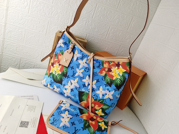 ルイヴィトンバッグ背面デザイン